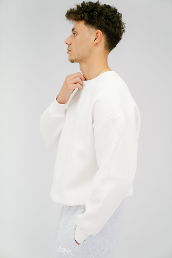 ِEssential Crewneck - white