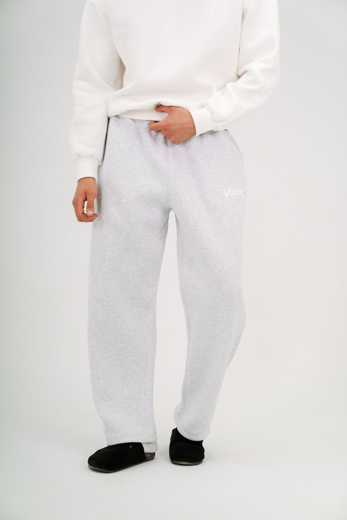 Essential Sweatpants - Light Gray